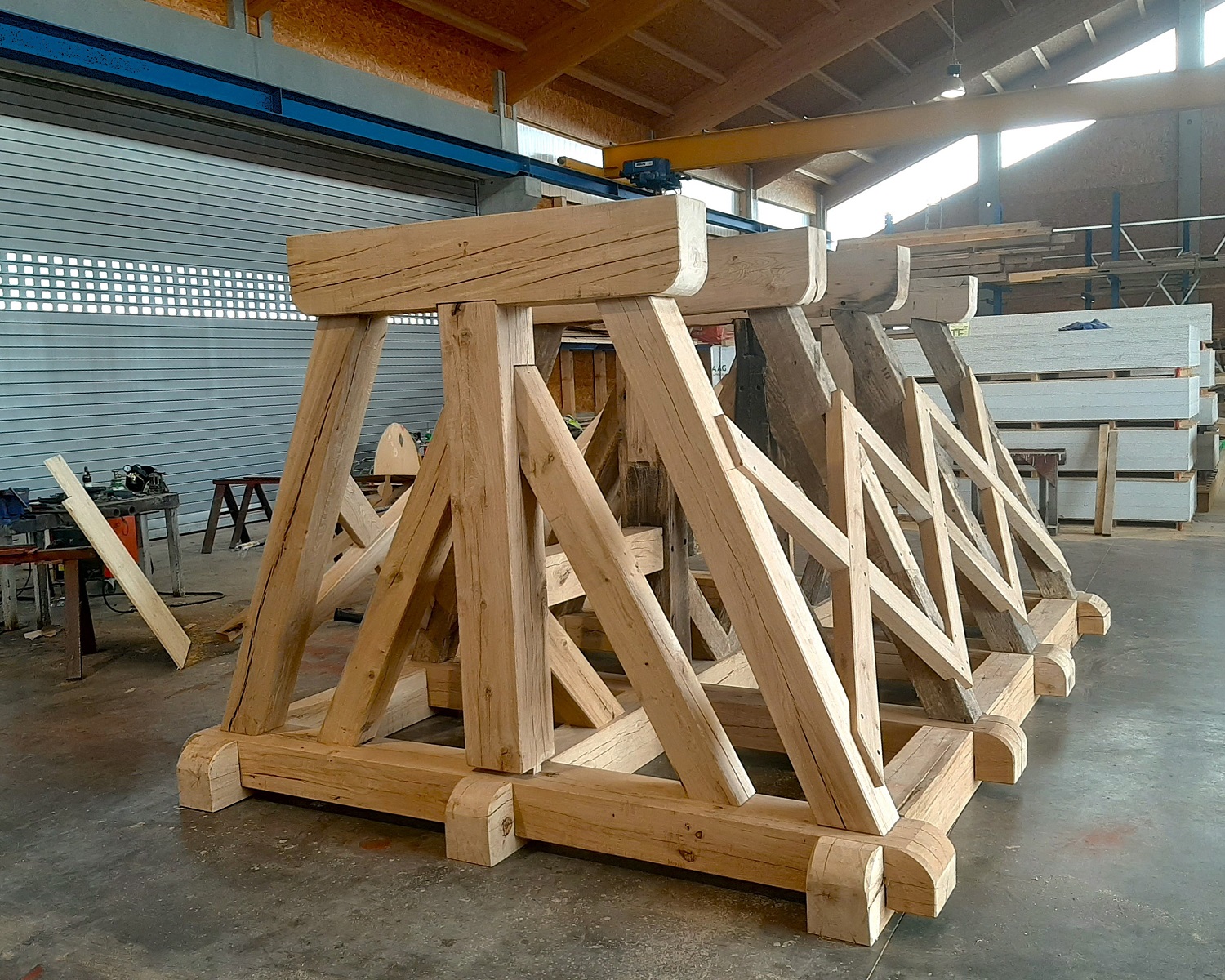 Glockenstuhl und Balkenlage im Turm